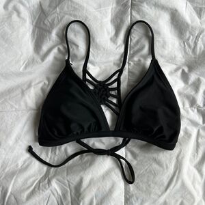 Offer a Price Target xhilaration black crochet back swimsuit/bikini top black S